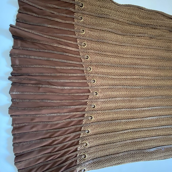 OBSTINEE by IKA BRONZE METALLIC SKIRT IN HONEY COMB PATTERN/VERTICAL LINEAR 6 - Picture 4 of 7